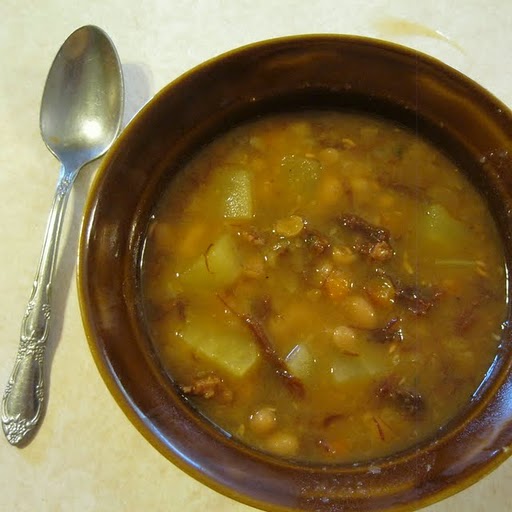 navy bean soup with ham